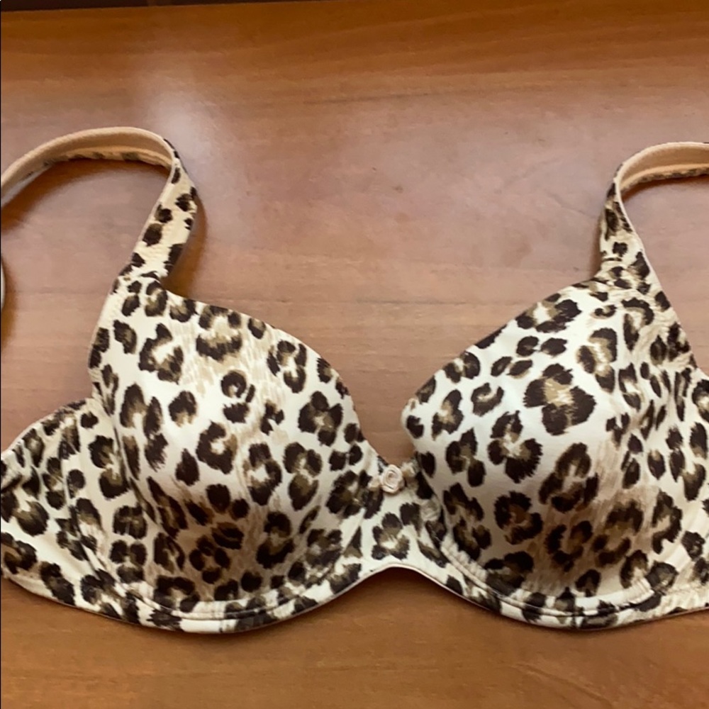 Victoria’s secrets bra super soft fabric